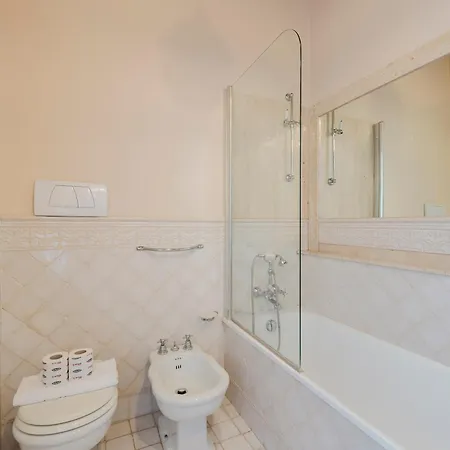 New - Penthouse With Private Terrace Apartmán